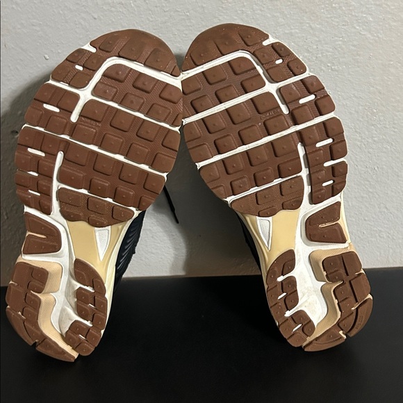 Nike Zoom Vomero 5 blk sesame Men’s 13 - Picture 9 of 9